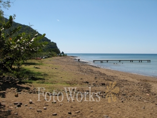 Plage de Petite-Anse, Basse-Terre