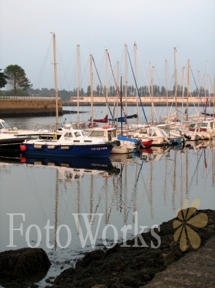 Port de plaisance de Lorient au crépuscule