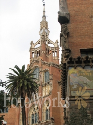 Entrée de l'Hospital Sant Pau, Barcelone